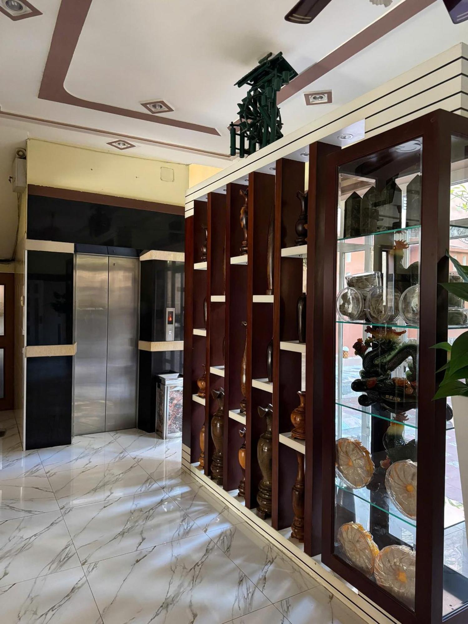Ho Phong Hotel Phan Rang Exterior photo