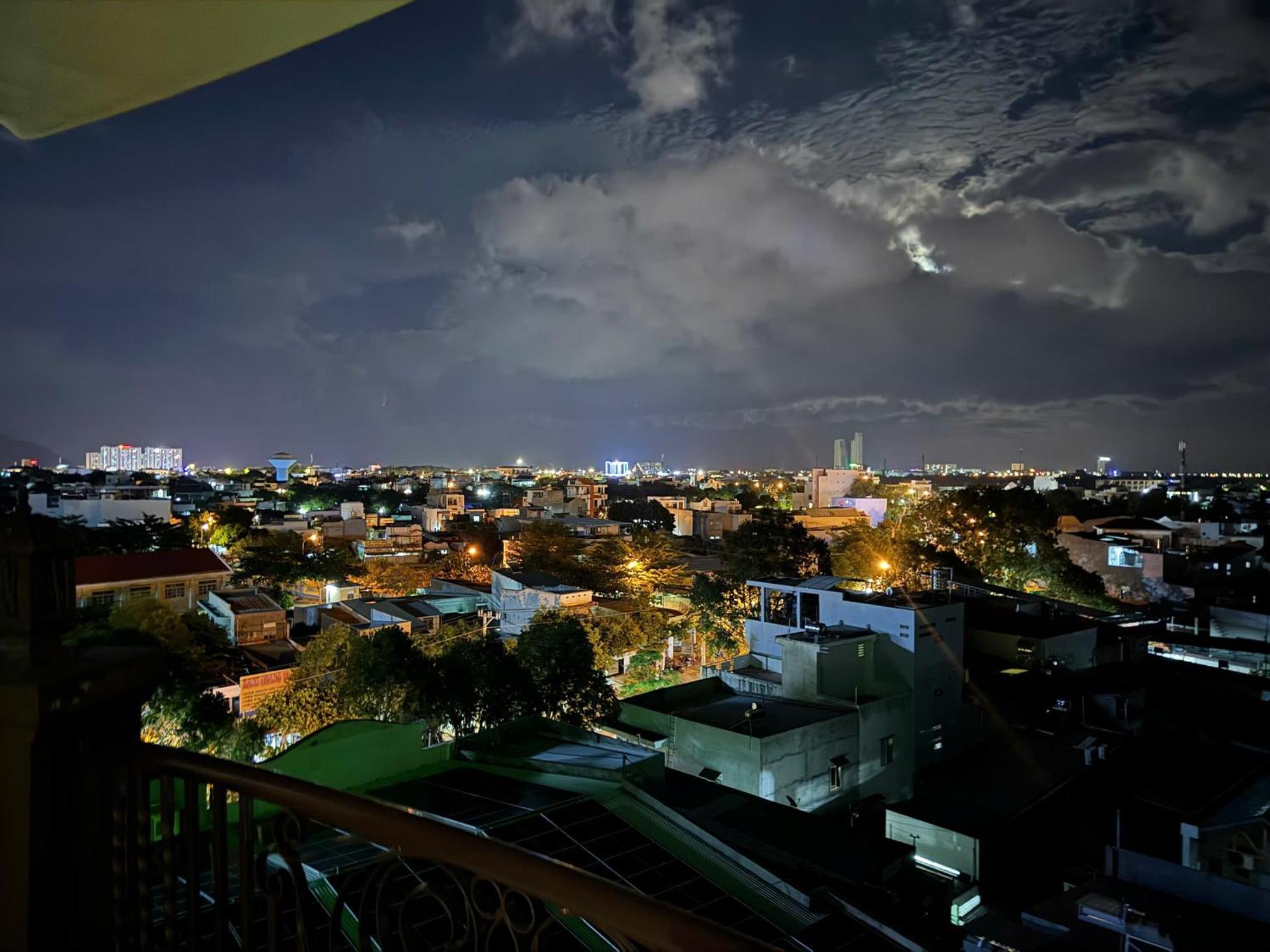 Ho Phong Hotel Phan Rang Exterior photo